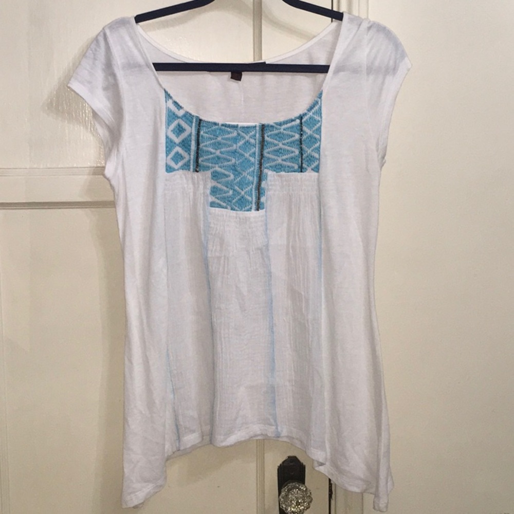 A Common Thread Top